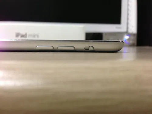 Ipad mini white 32gb 13
