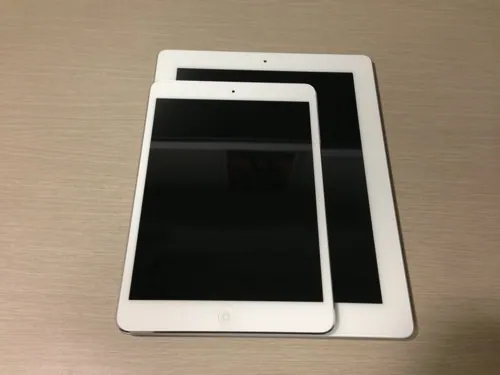 Ipad mini white 32gb 9