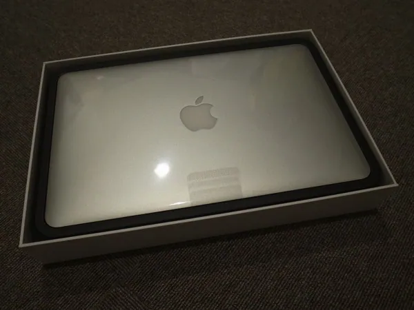 Macbook air 11 mid 13 05