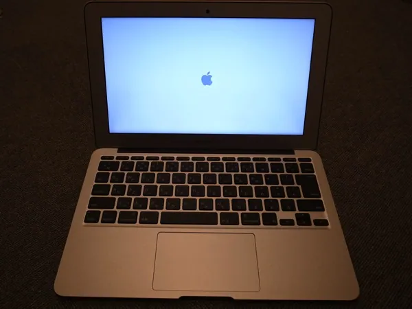 Macbook air 11 mid 13 18