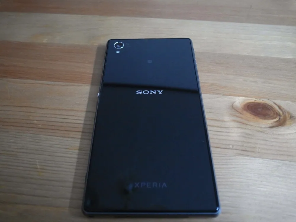 Xperia z1 1 08