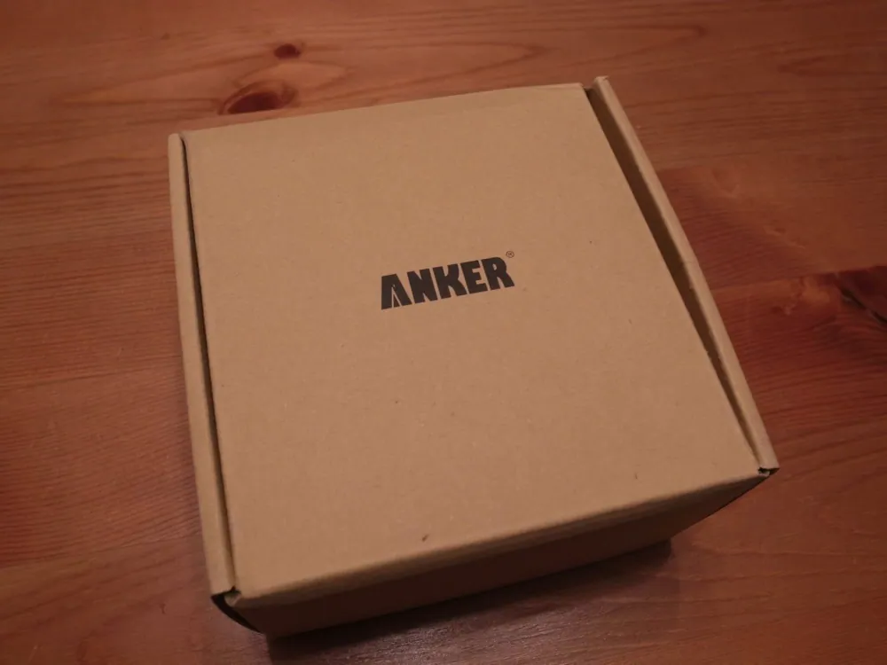 Anker 25w 5port usb charger 02
