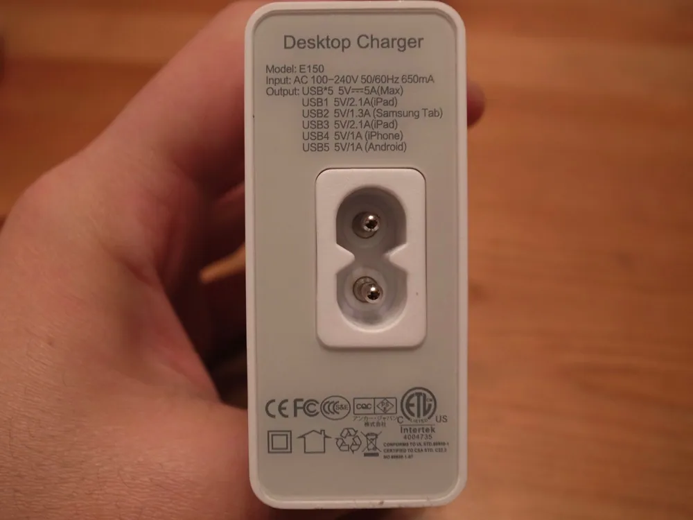 Anker 25w 5port usb charger 08