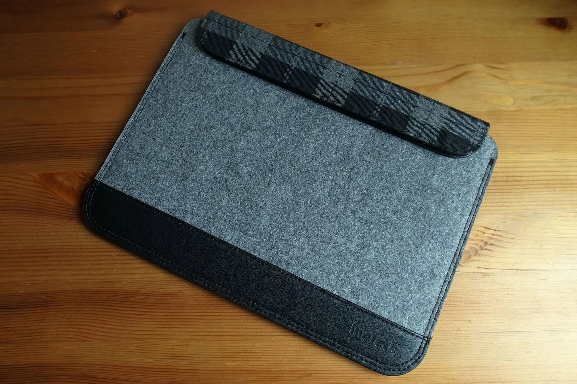 inateck-new-macbook-sleeve-case_1