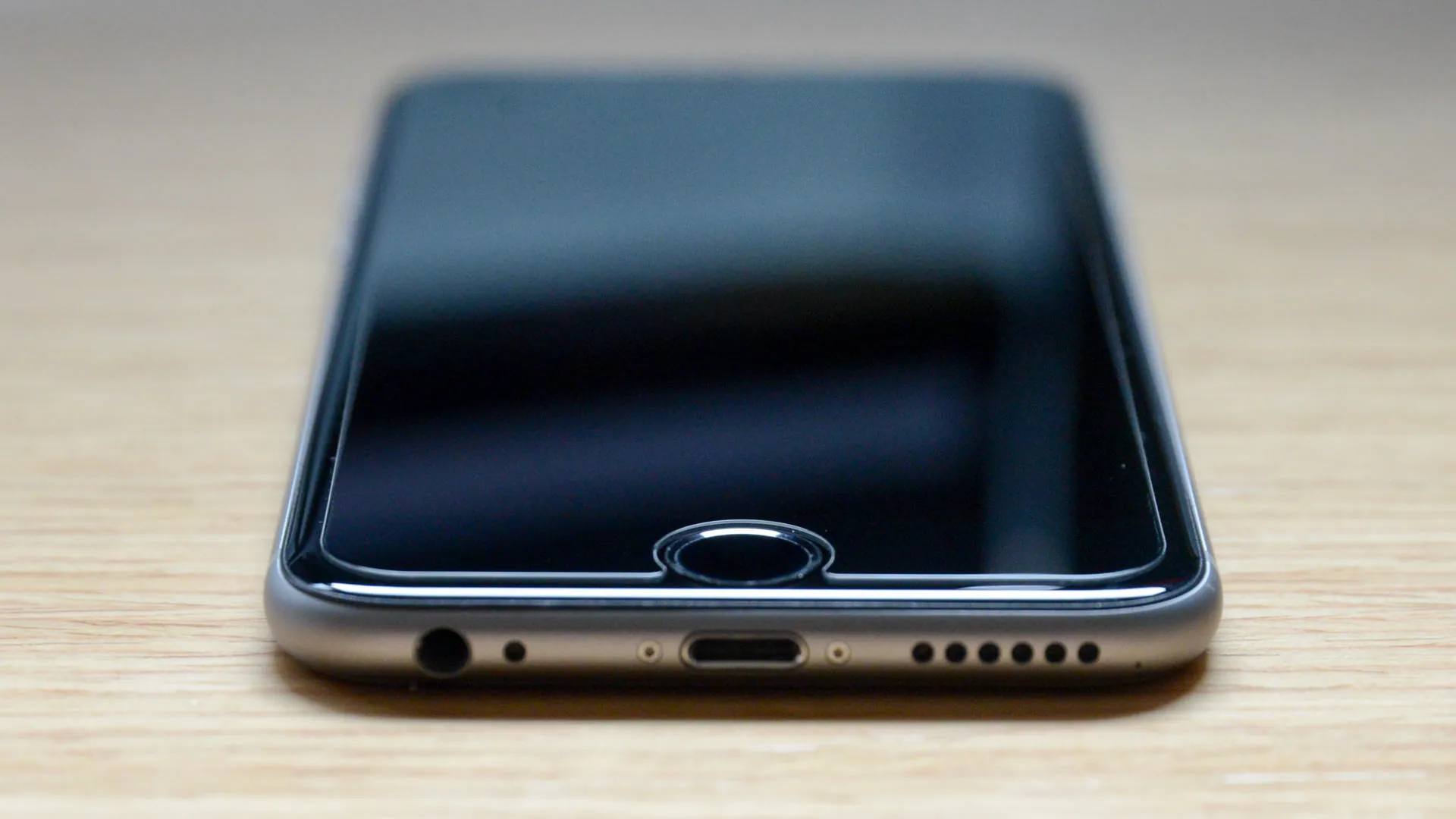 Spigen GLAStR S_8