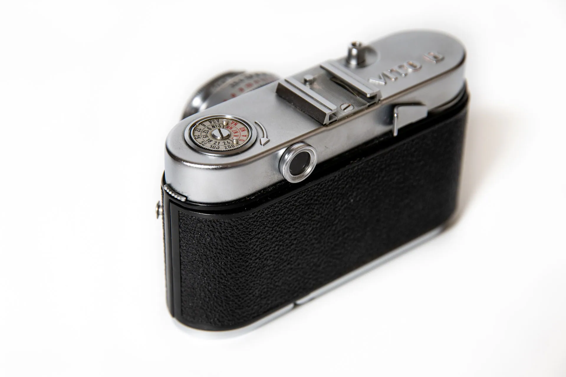 フルマニュアルのフィルムカメラ『Voigtlander vito B』が最高にかっこ