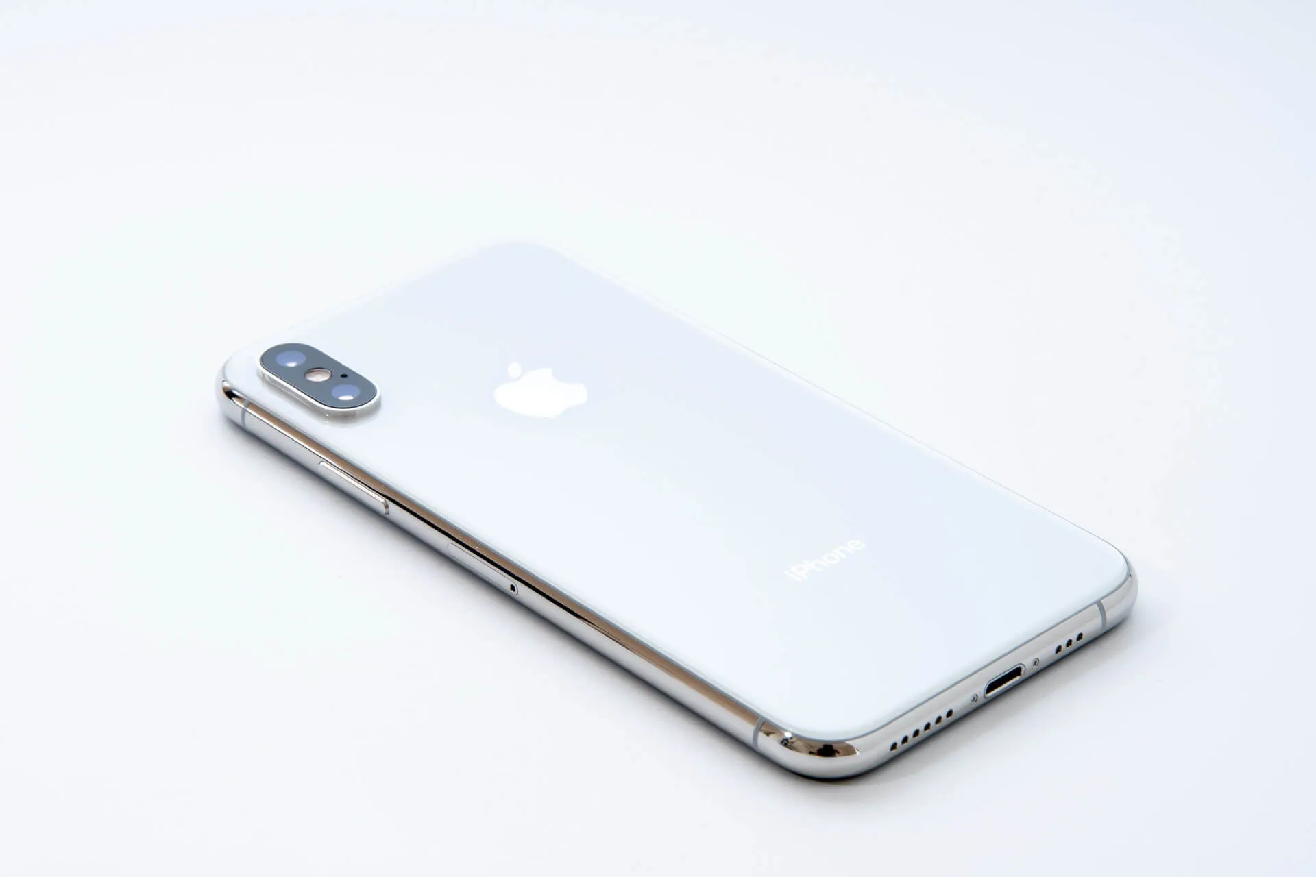 iPhone XS シルバー レビュー | でこにく