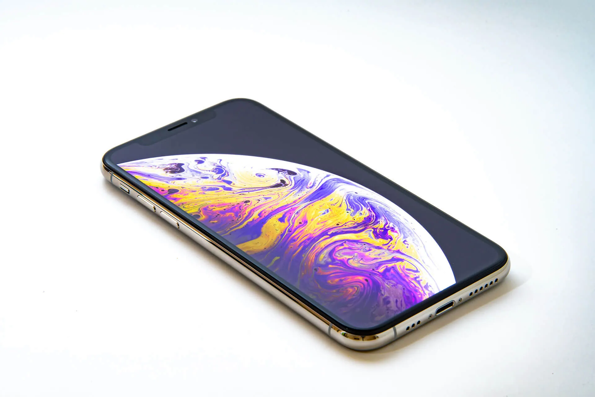 iPhone XS シルバー レビュー | でこにく