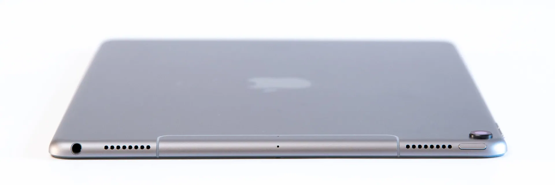 10.5インチ iPad Pro 上部