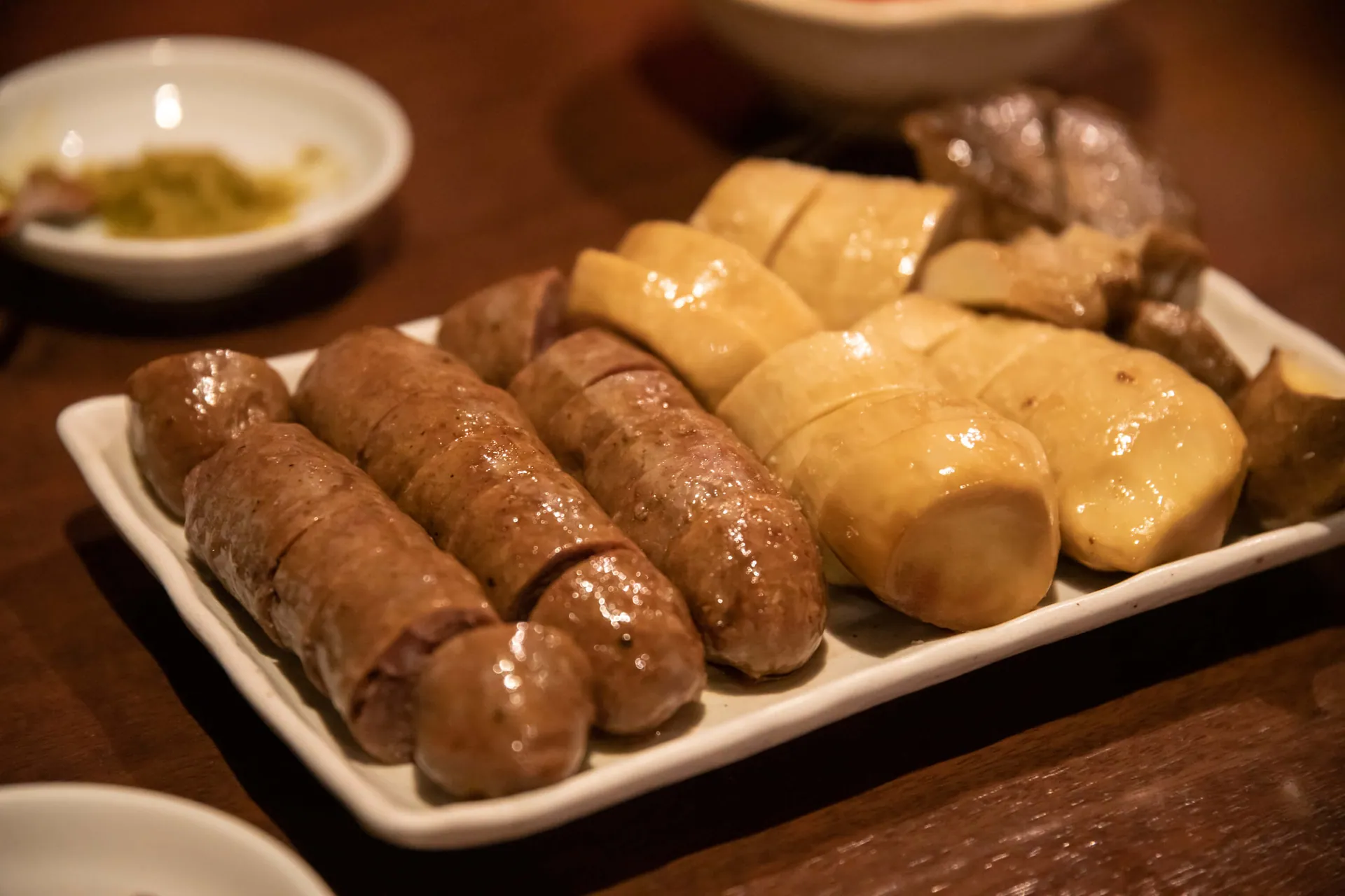 吉祥寺 肉山 ソーセージとエリンギ