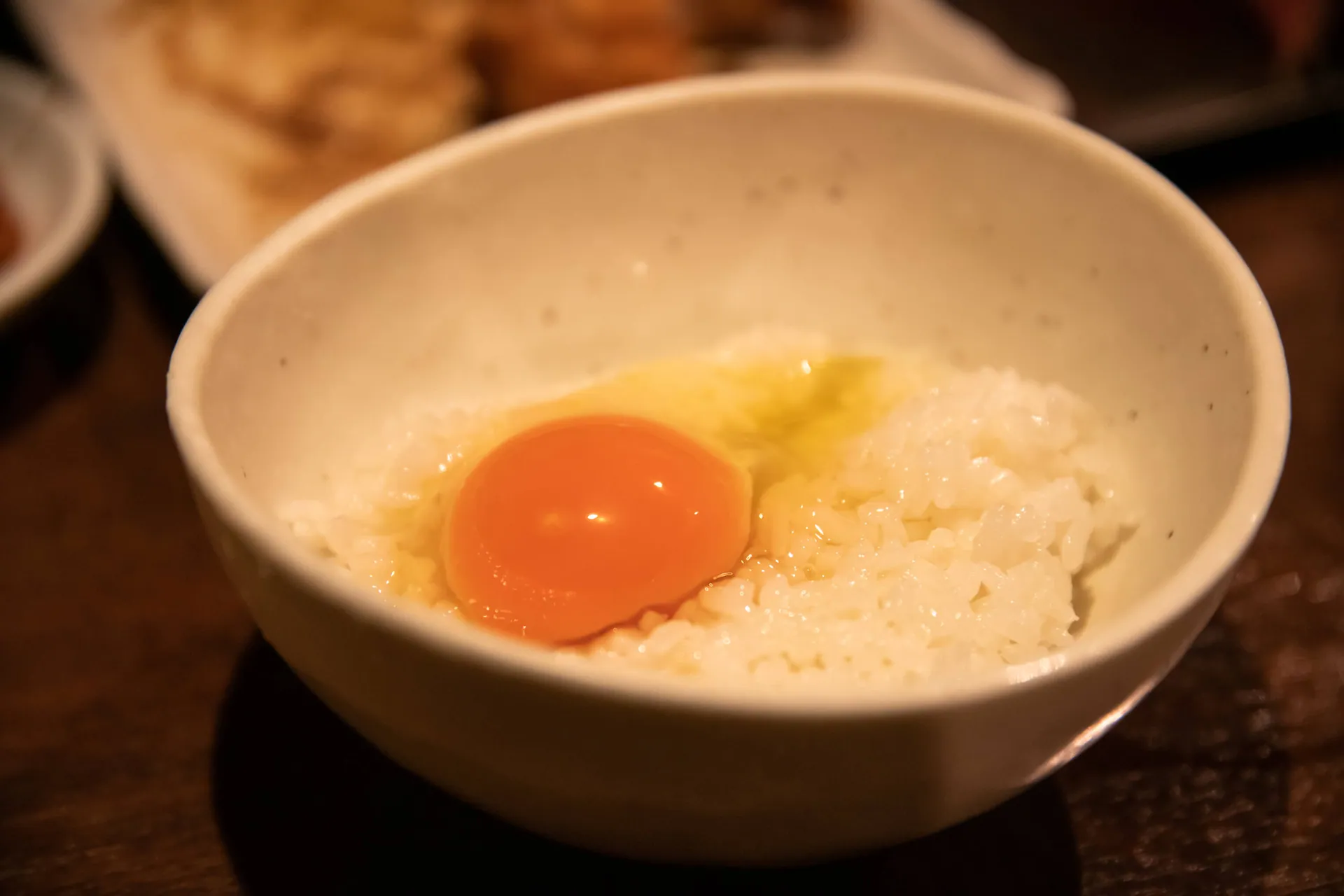 吉祥寺 肉山 卵かけご飯