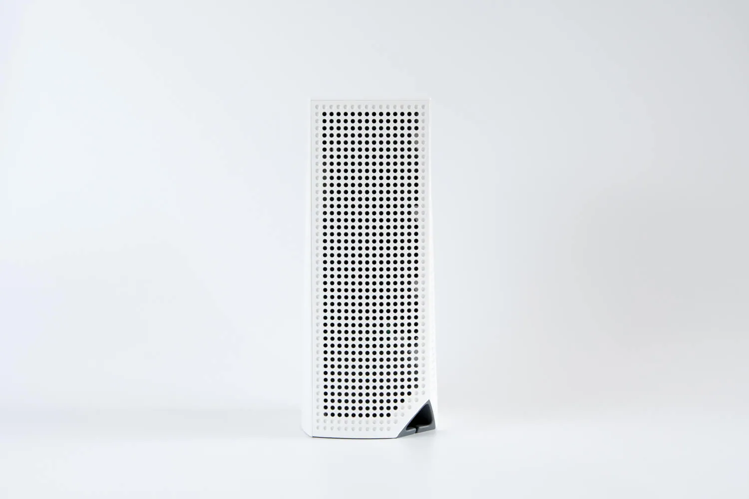 メッシュWi-Fiルーター「Velop」トライバンド 背面