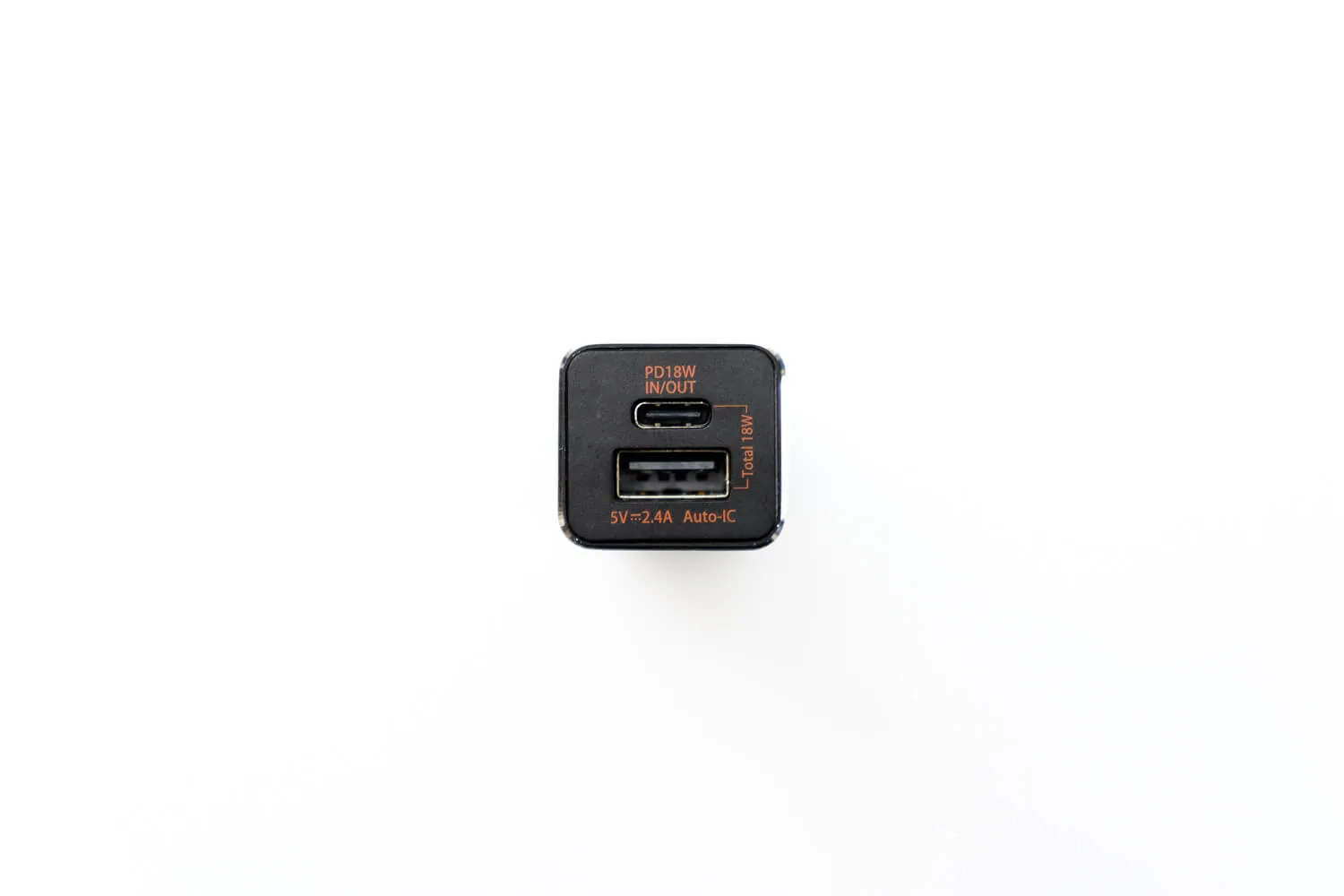 cheero Power Plus 5 Stick 5000mAh の入出力ポート
