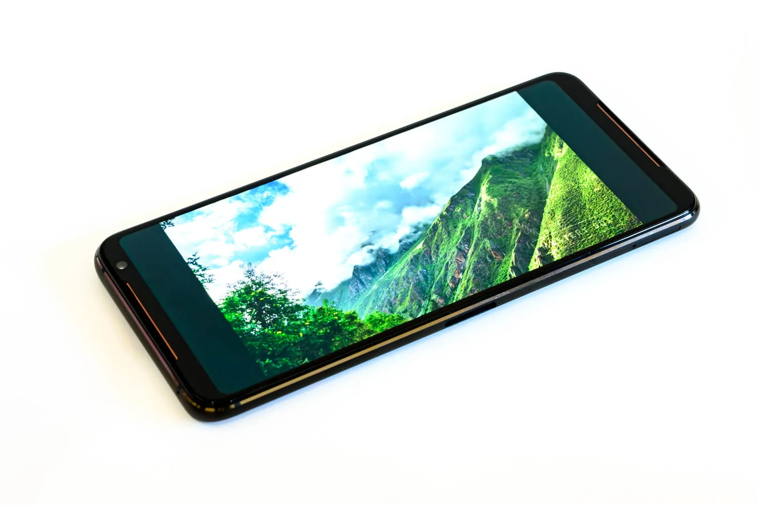 ROG Phone II のAMOLED