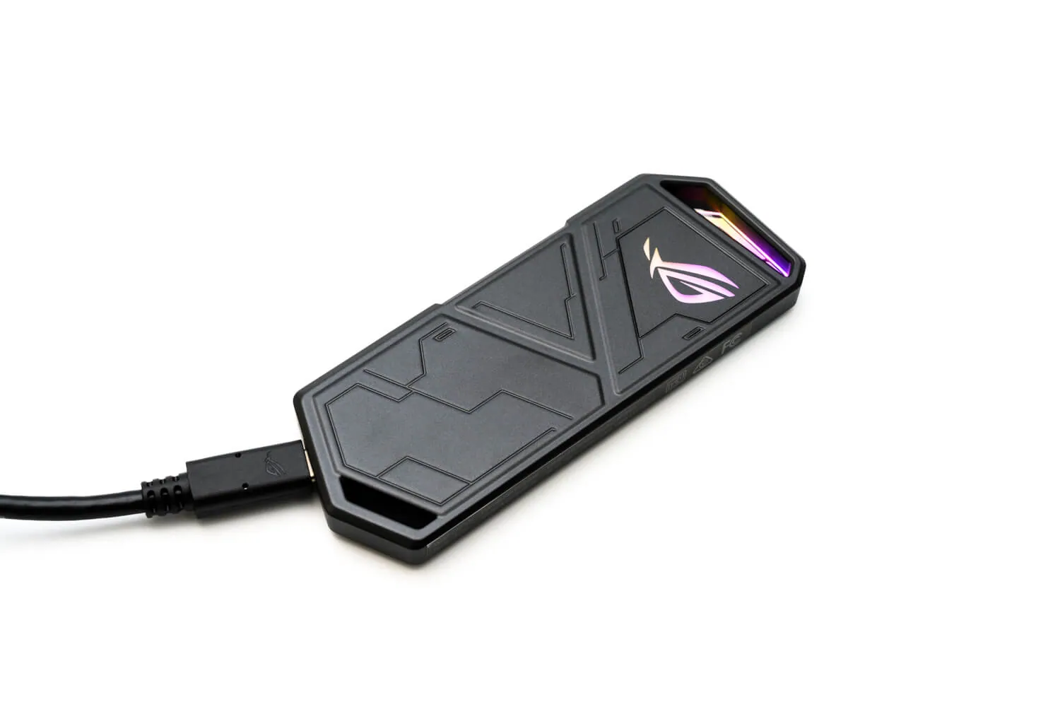 ASUS ROG Strix ArionはAura Syncで光る