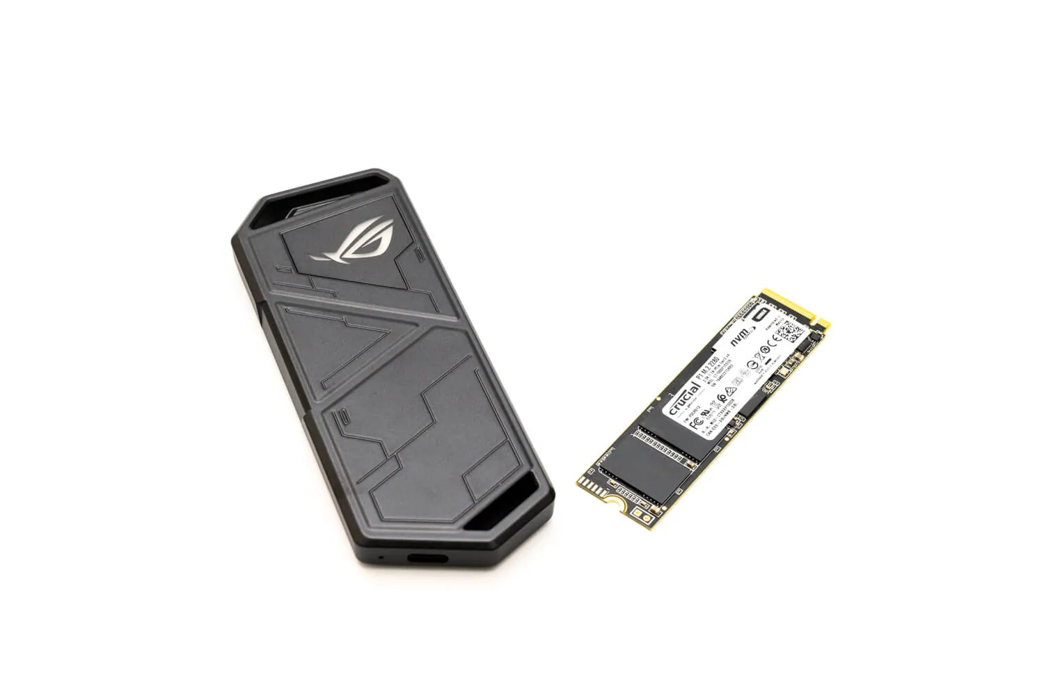 ASUS ROG Strix ArionとM.2 SSD