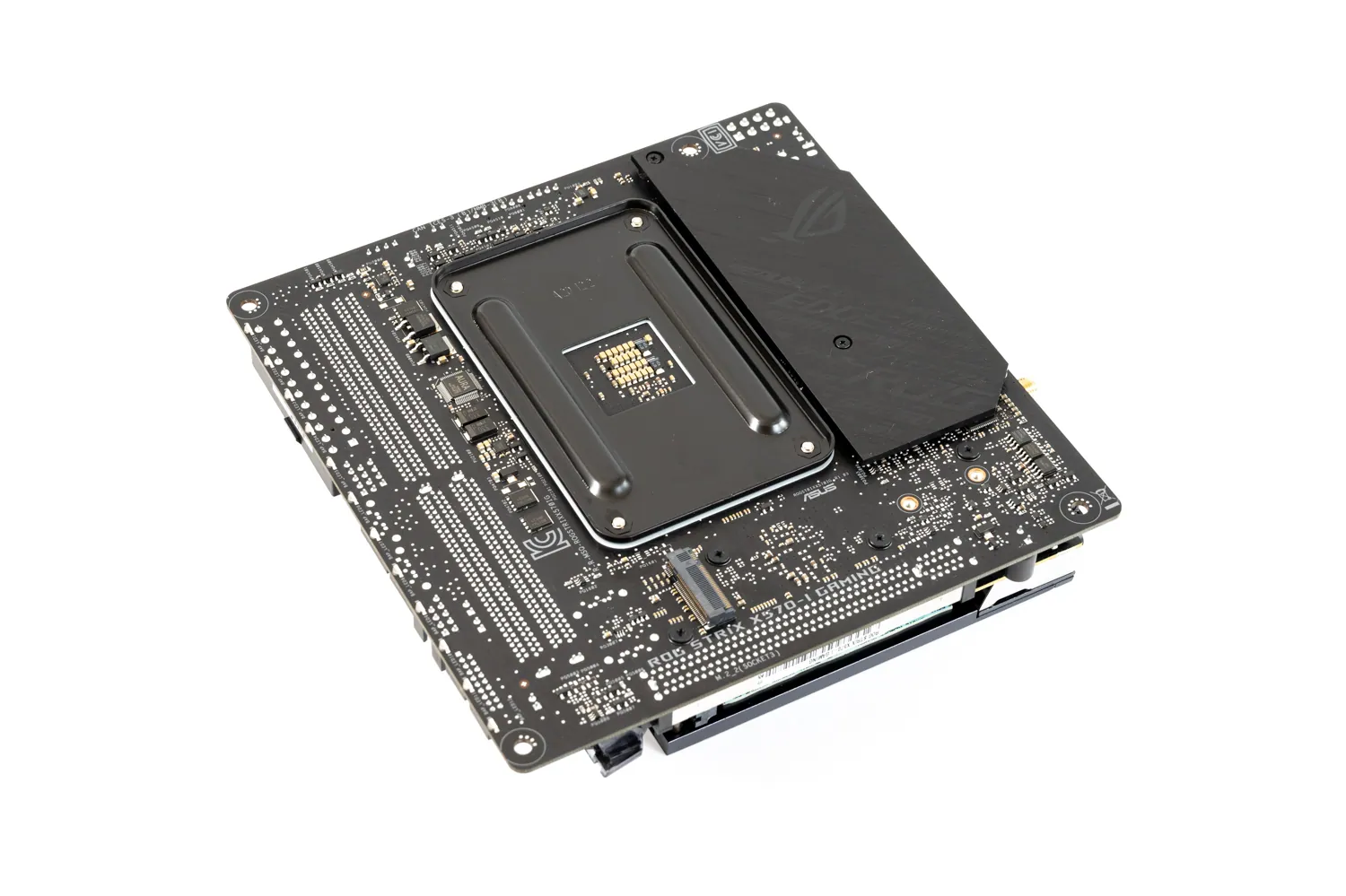 ASUS ROG Strix X570-I Gaming