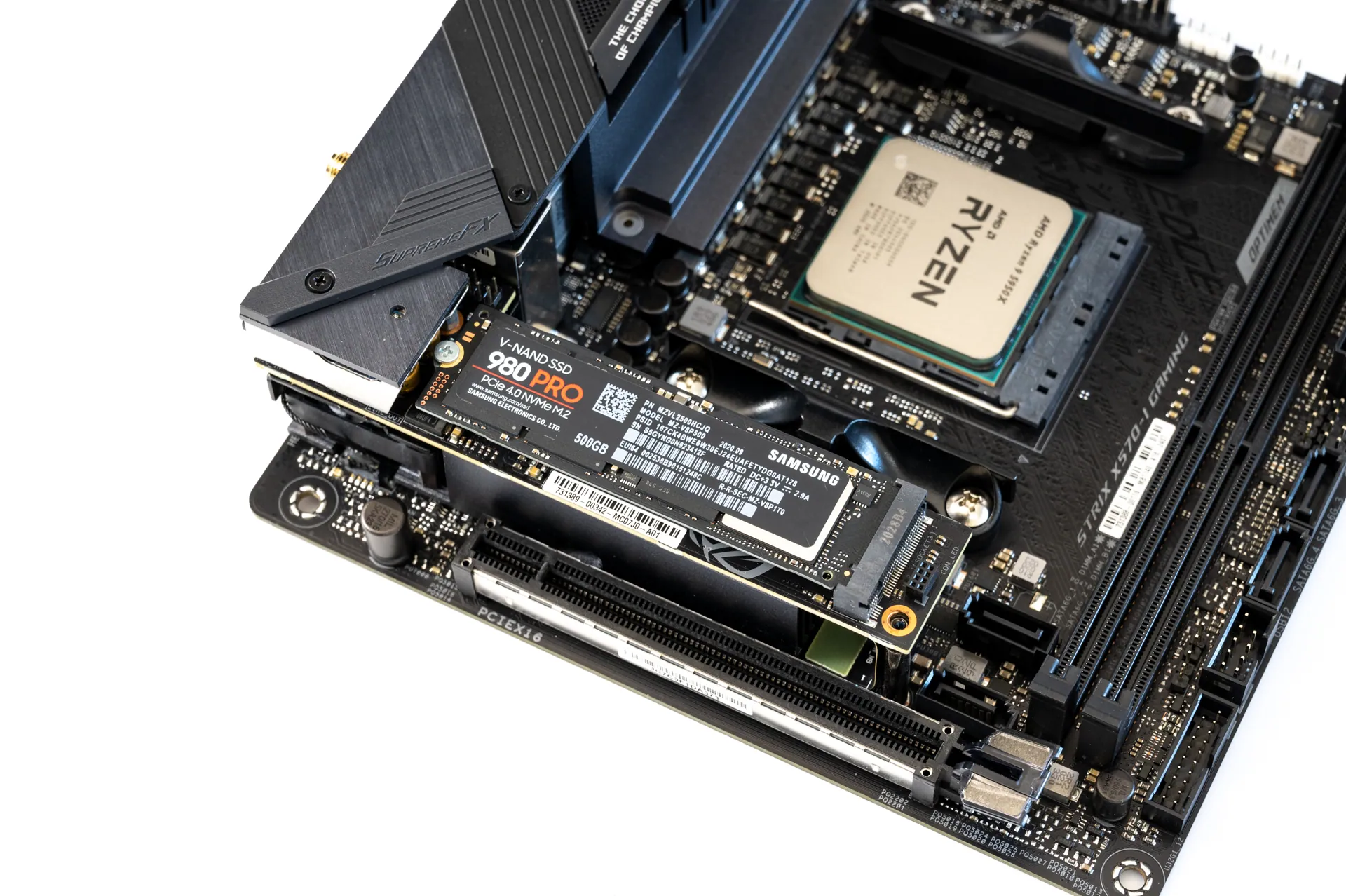 Cooler Master NR200PにRyzen 9 5950XとRTX 3060 Tiをぶち込んだ