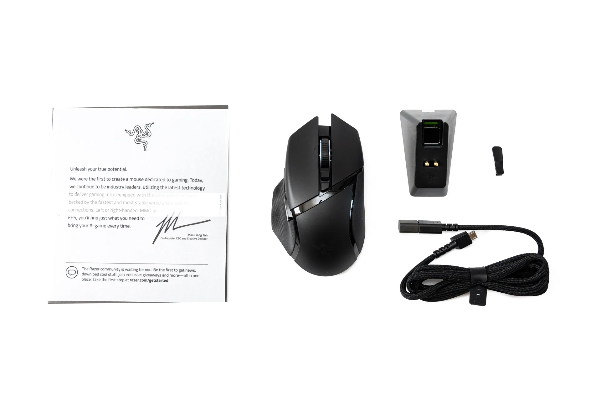 Razer Basilisk Ultimate レビュー。11ボタンで多機能なワイヤレス