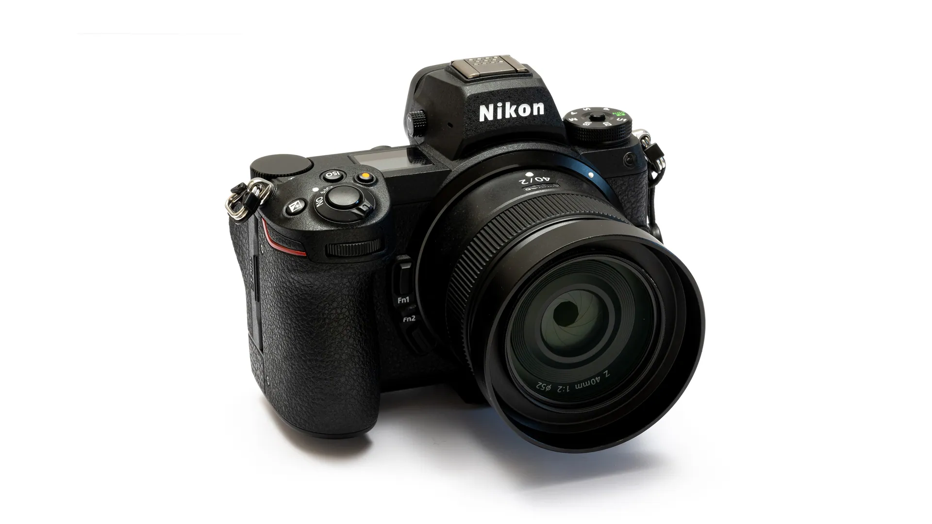 【極美品】Nikon NIKKOR Z 40mm f/2 ★おまけメタルフード付 f-foto-hf52-1920.webp