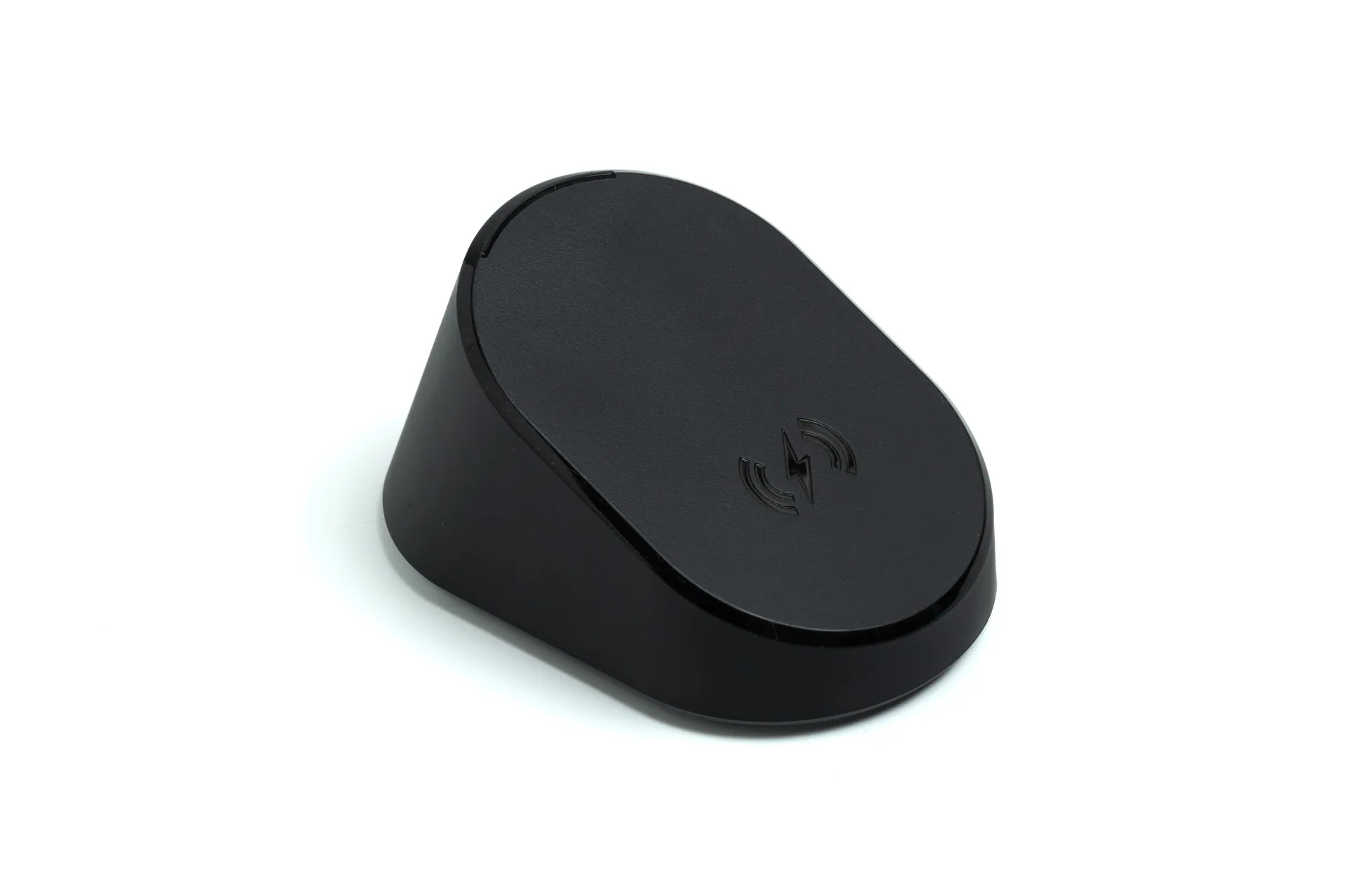 Razer Mouse Dock Pro レビュー：Basilisk V3 Proユーザーには必須