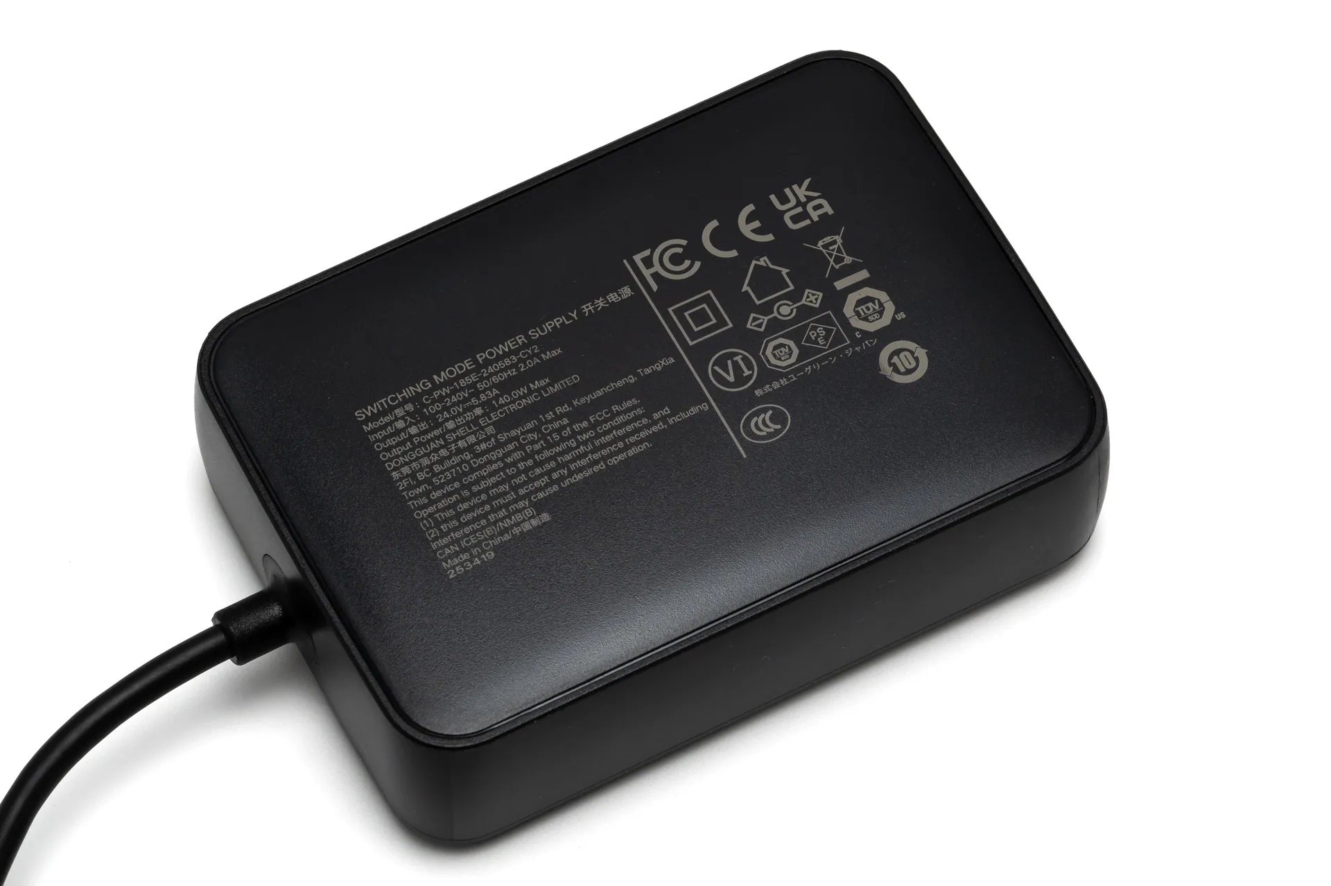UGREEN Revodok Pro 314 レビュー：必要十分な端子と3画面出力が便利な