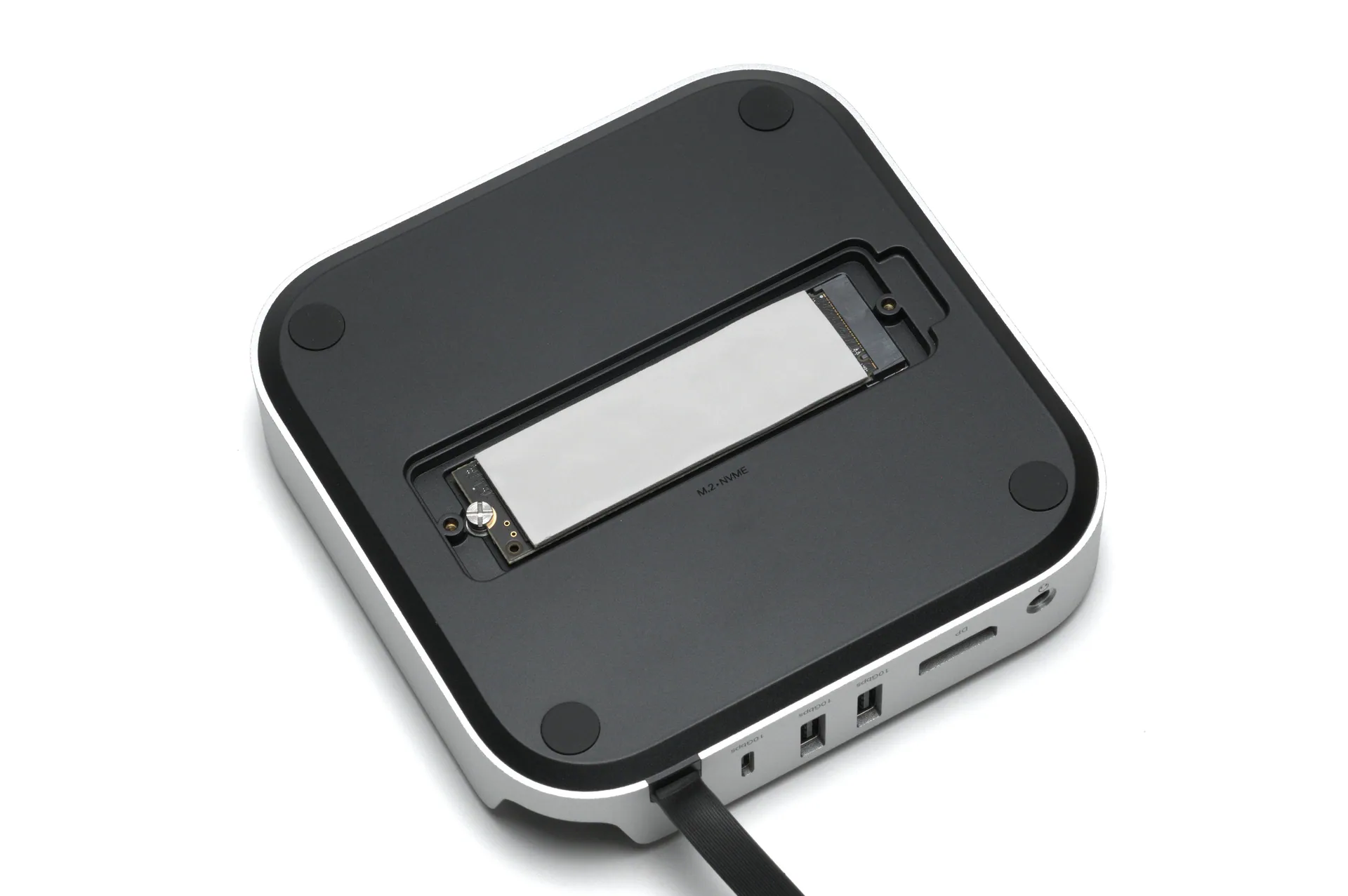 UGREEN Mac mini M4 ドッキングステーション レビュー：Mac miniと重ね