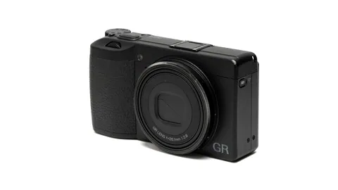 フルマニュアルのフィルムカメラ『Voigtlander vito B』が最高にかっこ